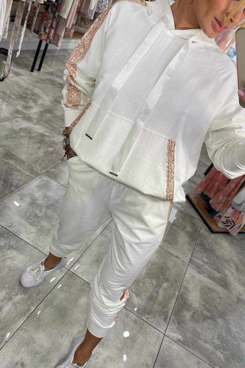 Women’s Sequined Hooded Casual Suit – Stylish & Comfortable Set